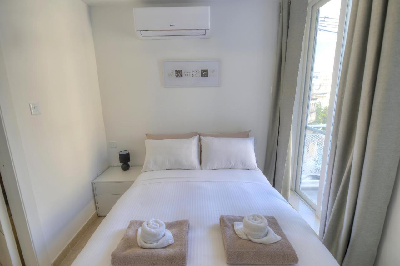 Brand New And Tastefully Furnished 2 Bedroom Apartment Ddif1-2 Gzira Экстерьер фото